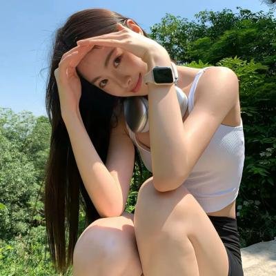 星际迷航：比基尼战神